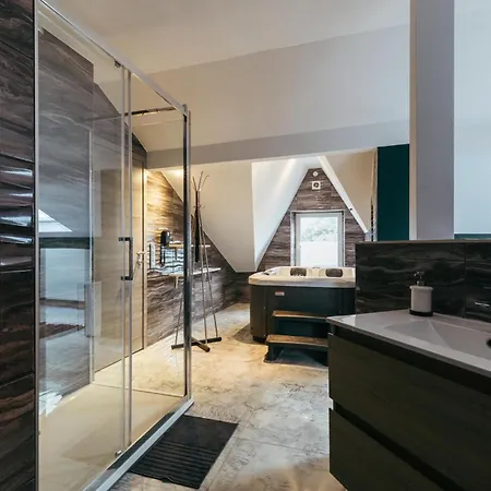 Motel para Casais Nour