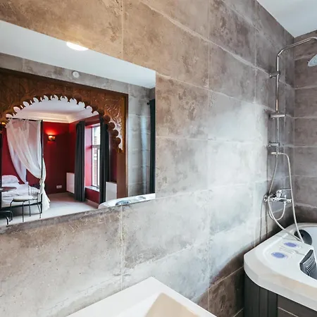 Nour Motel para Casais *