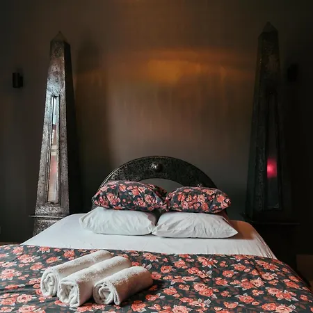 Nour Liefdeshotel Luik